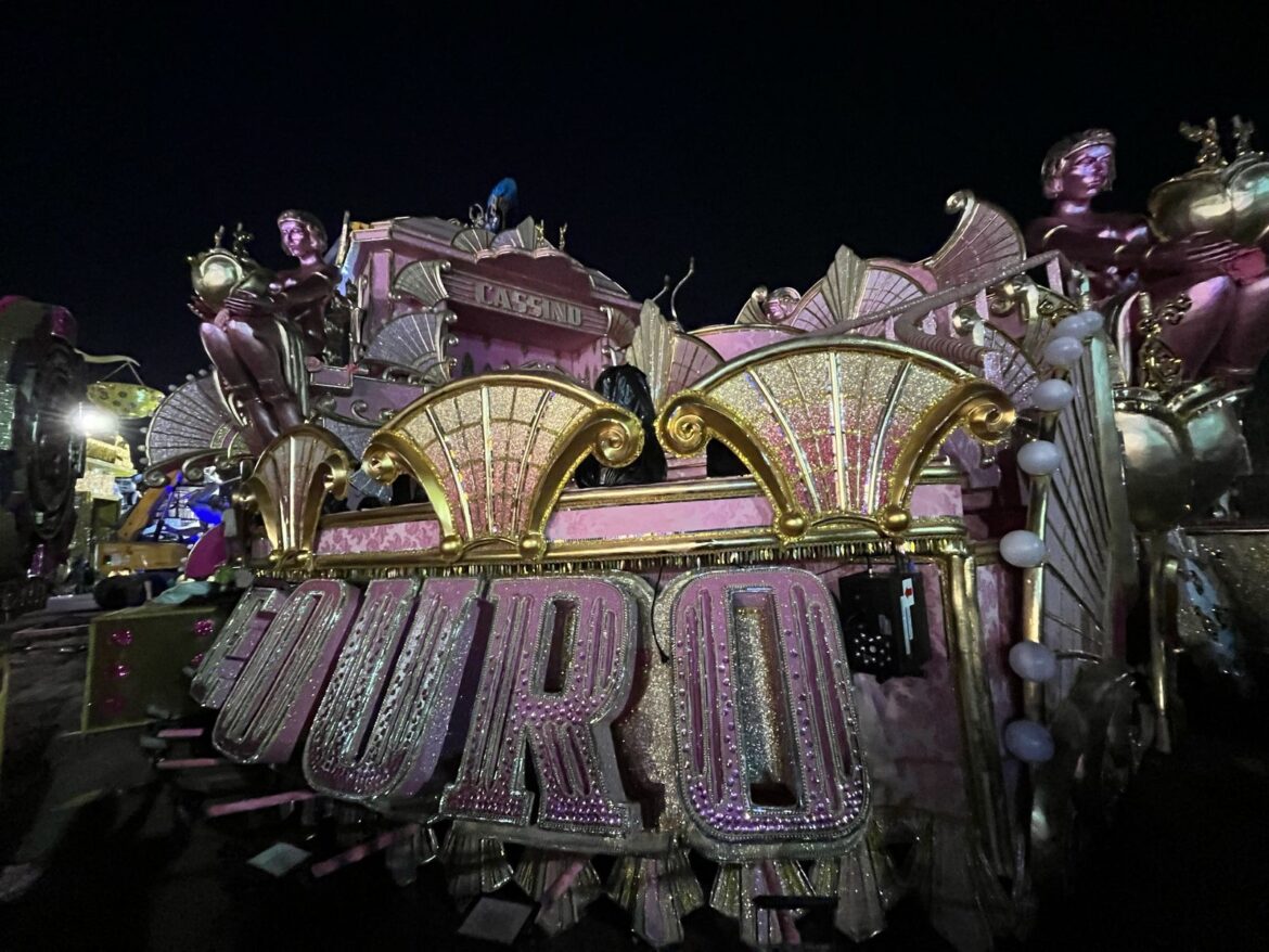 designer-que-ja-fez-60-carros-alegoricos-conta-que-projeto-leva-mais-de-7-meses-e-exige-quilometros-em-materiais