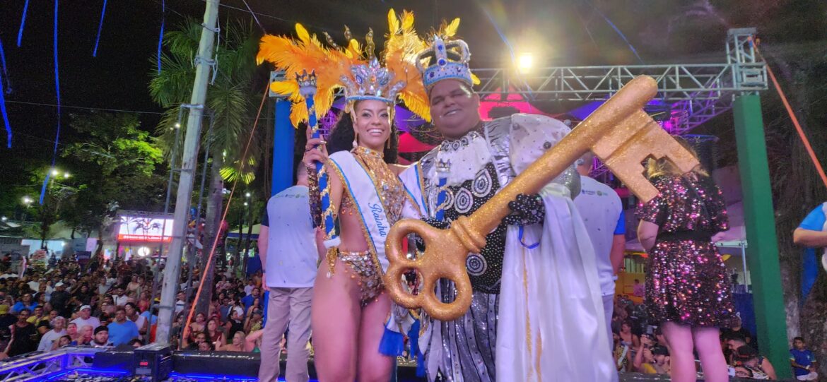 rainha-e-rei-momo-sao-eleitos-na-1o-noite-do-carnaval-2025-em-rio-branco