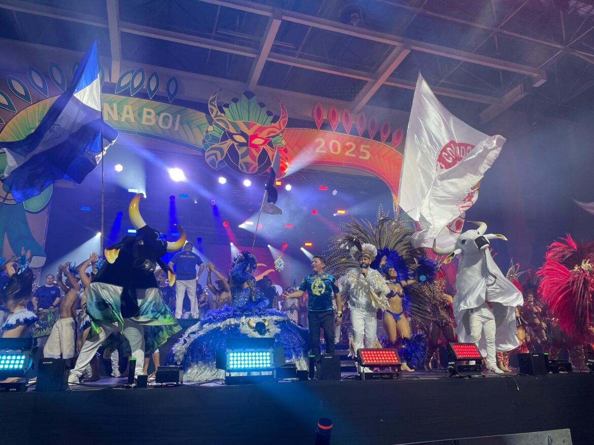 mesmo-com-apagao,-studio-5-lotado-mantem-festa-e-toadas-na-1a-noite-do-carnaboi-2025