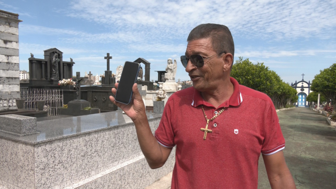 coveiro-mineiro-viraliza-ao-mostrar-rotina-em-cemiterio-de-maneira-leve-e-descontraida:-‘sou-agente-de-prisao-perpetua’