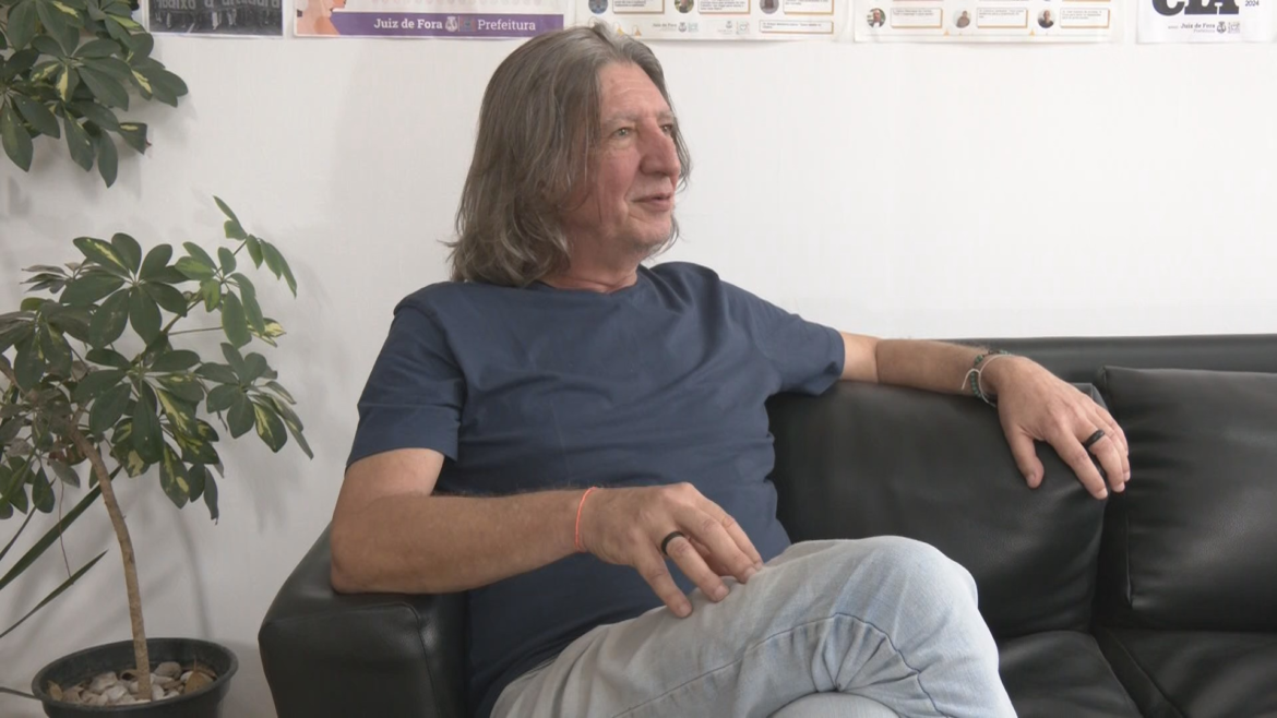 secretario-de-direitos-humanos-de-juiz-de-fora-anuncia-inauguracao-de-central-de-libras-e-fala-sobre-politica-de-moradia-para-populacao-em-situacao-de-rua