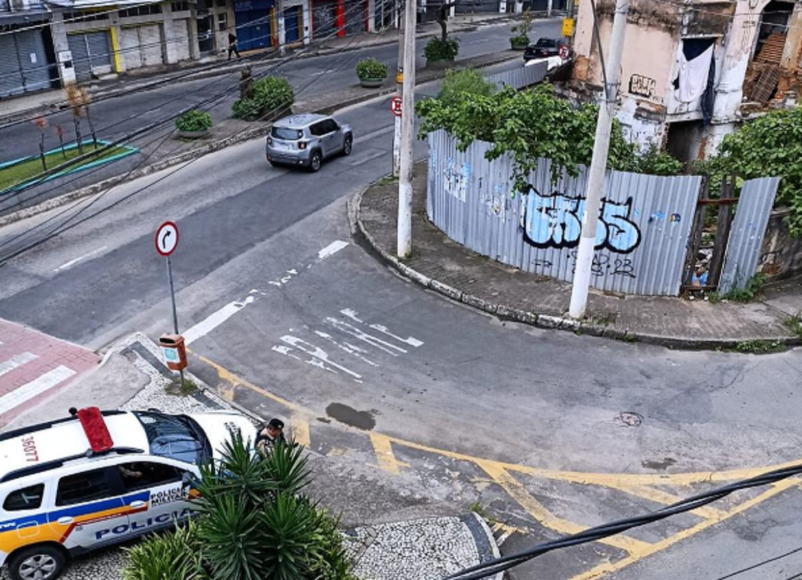 mulher-e-encontrada-morta-e-com-maos-amarradas-em-imovel-em-ruinas-no-centro-de-juiz-de-fora