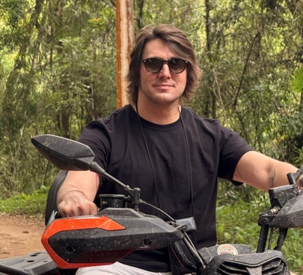 empresario-descobre-doenca-de-parkinson-aos-25-anos:-‘pensei-que-a-minha-vida-tinha-acabado-e-nao-realizaria-o-sonho-de-ser-pai’