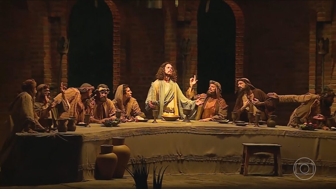 comecam-apresentacoes-da-paixao-de-cristo-de-nova-jerusalem,-no-agreste-pernambucano