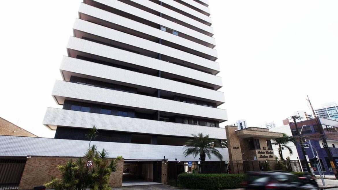 infiltracoes,-vazamentos,-infestacao-de-pragas,-elevadores-com-falhas:-como-estao-os-predios-sob-risco-de-desabamento-em-fortaleza