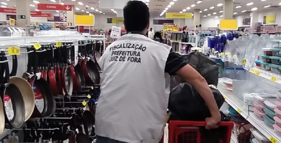 mais-de-500-produtos-vencidos-sao-apreendidos-em-loja-de-departamento-em-juiz-de-fora