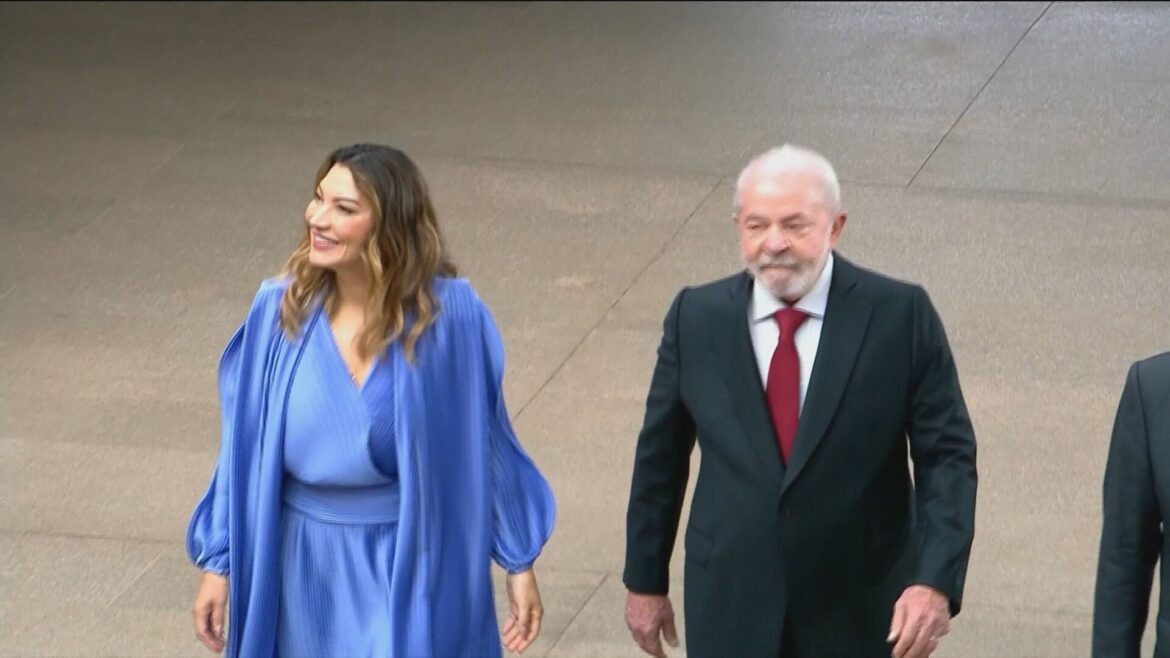 datafolha:-para-36%,-janja-atrapalha-governo-lula;-14%-acham-que-ela-mais-ajuda