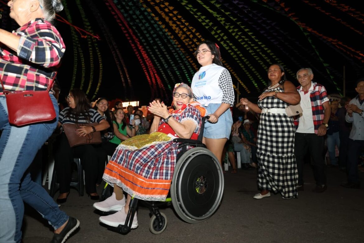 patio-de-eventos-ana-das-carrancas-recebe-‘forro-do-vovo-e-da-vovo’-nesta-segunda-feira-(16)