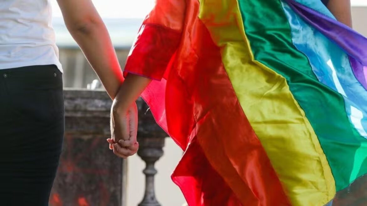 segunda-semana-do-orgulho-lgbt+-tem-palestras,-festas-e-musica-em-juiz-de-fora;-veja-a-programacao