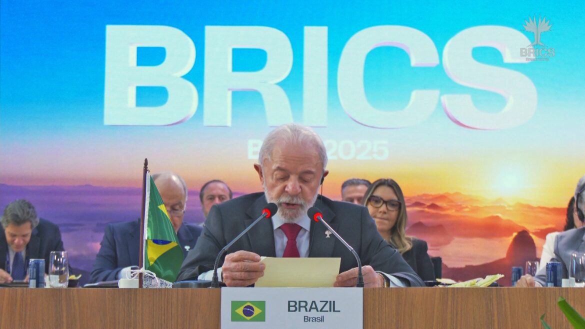 apos-declaracao-de-lula-sobre-gaza-e-ira,-federacao-israelita-de-sp-afirma-que-brasil-se-isola-e-‘ignora-realidade-dos-fatos’