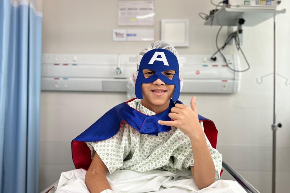 hospital-em-sp-usa-fantasias-de-super-herois-para-humanizar-cirurgias-infantis-e-reduzir-o-medo-das-criancas