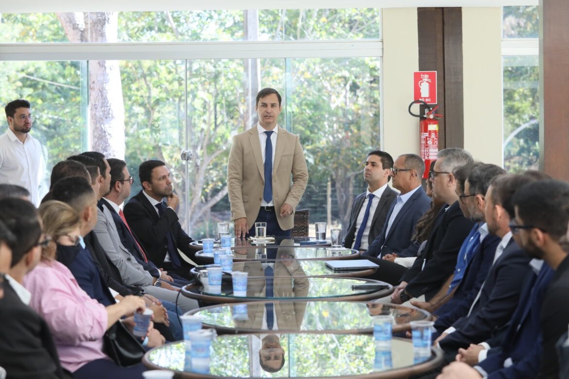 prefeito-em-exercicio-de-palmas-troca-secretarios-de-planejamento,-infraestrutura,-governo-e-habitacao;-confira prefeito-em-exercicio-de-palmas-troca-secretarios-de-planejamento,-infraestrutura,-governo-e-habitacao;-confira