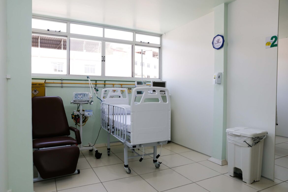 mulher-com-historico-de-sequestro-de-bebe-e-presa-ao-tentar-entrar-em-maternidade-com-falso-exame-de-gravidez-em-mg mulher-com-historico-de-sequestro-de-bebe-e-presa-ao-tentar-entrar-em-maternidade-com-falso-exame-de-gravidez-em-mg