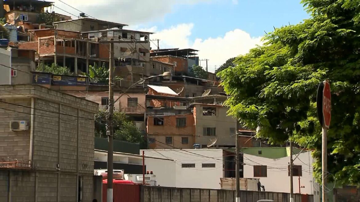 jovem-e-encontrado-morto-dentro-de-casa-no-bairro-vila-olavo-costa,-em-juiz-de-fora
