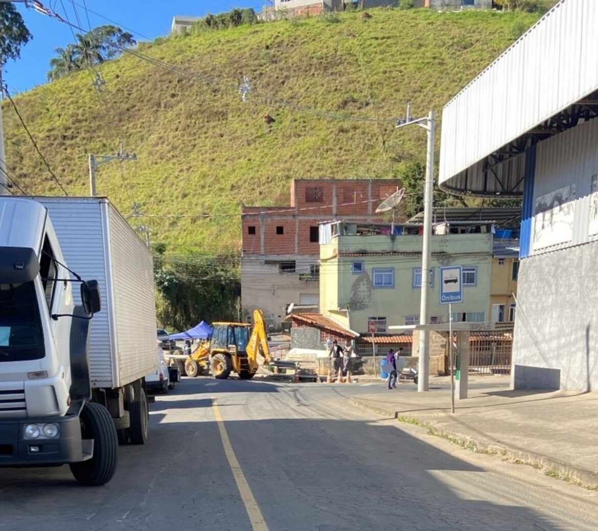obras-de-construcao-de-nova-ponte-interdita-ruas-no-bairro-carlos-chagas,-em-juiz-de-fora