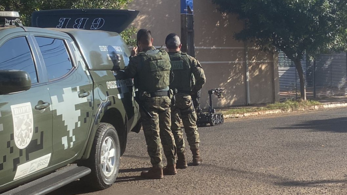 policia-fecha-rua-por-suspeita-de-explosivo-em-campo-grande