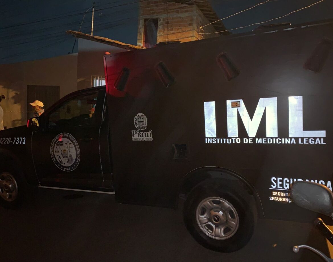 adolescente-de-17-anos-e-morto-a-tiros-em-frente-de-casa-na-zona-sudeste-de-teresina