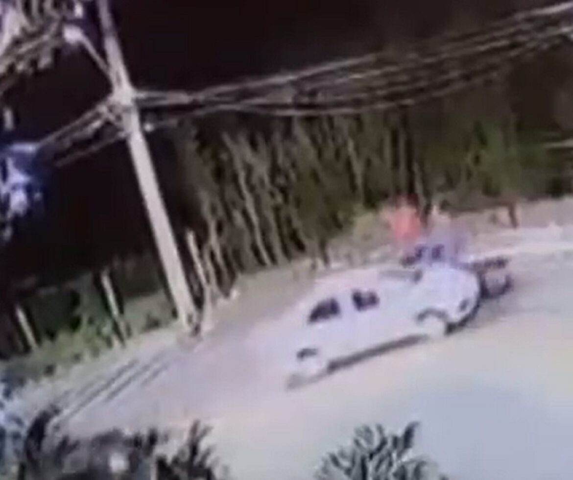 video:-mae-e-filho-ficam-feridos-apos-serem-atingidos-por-carro-em-juiz-de-fora;-motorista-fugiu-do-local,-mas-foi-encontrado-e-preso