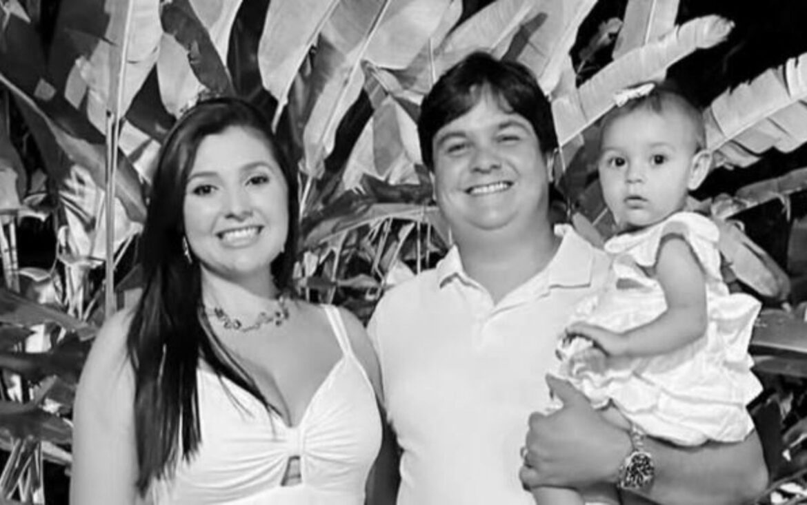 pai,-mae-e-filha-bebe-morrem-em-acidente-na-go-164 pai,-mae-e-filha-bebe-morrem-em-acidente-na-go-164