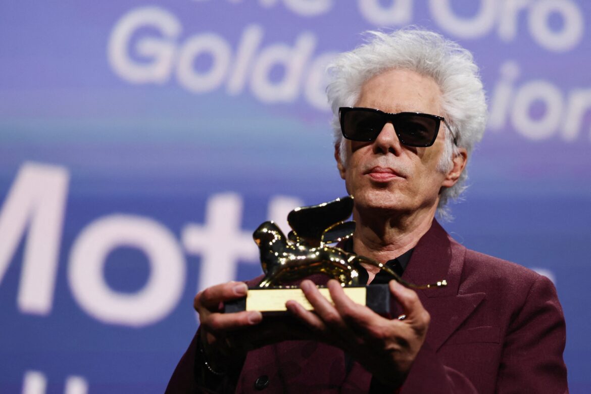 ‘father-mother-sister-brother’,-de-jim-jarmusch,-ganha-leao-de-ouro-em-veneza;-veja-lista-de-vencedores ‘father-mother-sister-brother’,-de-jim-jarmusch,-ganha-leao-de-ouro-em-veneza;-veja-lista-de-vencedores