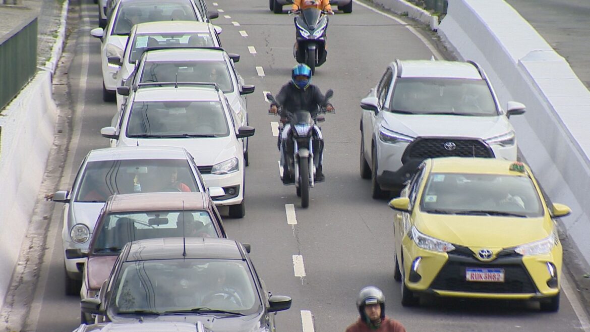 ipva-2025:-quase-30%-dos-motoristas-estao-inadimplentes-em-juiz-de-fora;-veja-como-pagar ipva-2025:-quase-30%-dos-motoristas-estao-inadimplentes-em-juiz-de-fora;-veja-como-pagar