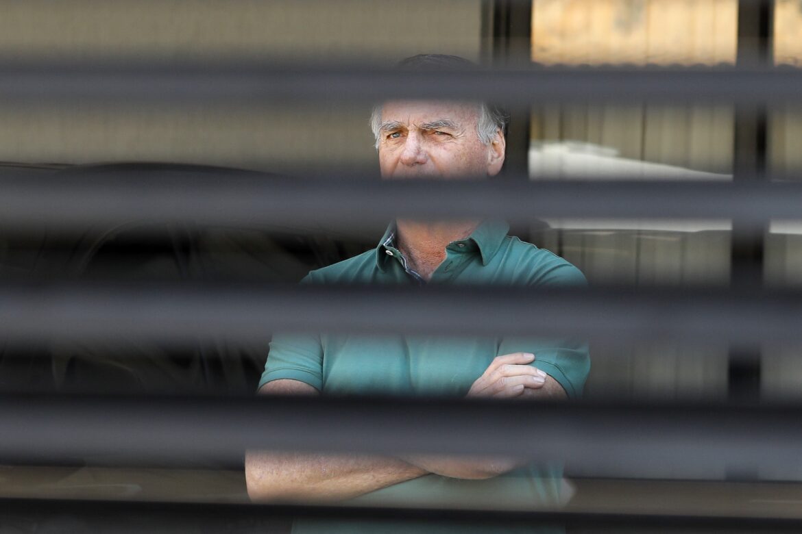 quaest:-41%-sao-contra-anistia,-36%-sao-a-favor-para-todos,-incluindo-bolsonaro;-e-10%,-so-para-manifestantes-do-8/1