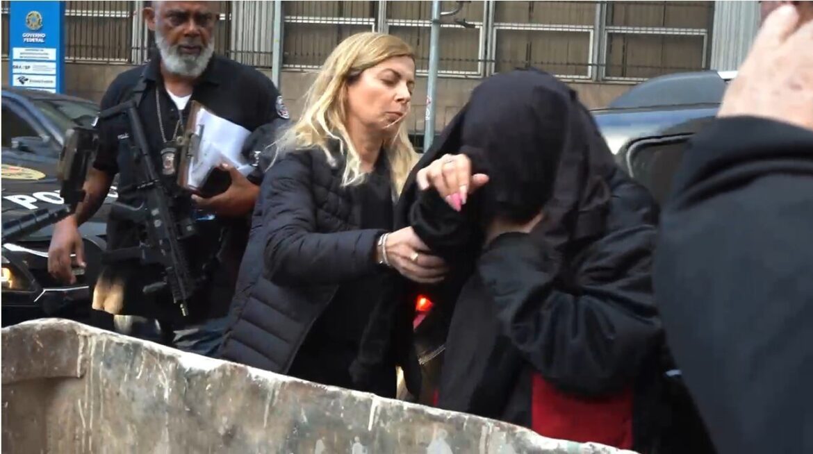 mulher-suspeita-de-participacao-na-execucao-do-ex-delegado-ruy-ferraz-e-ouvida-pela-policia-em-sp