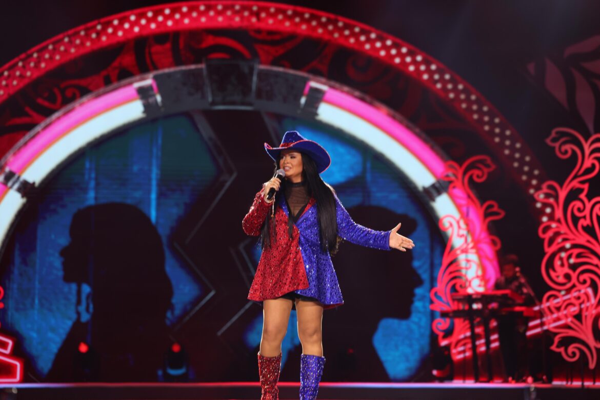 videos:-200-drones-formam-caprichoso-e-garantido-e-agitam-gravacao-do-dvd-de-klessinha-em-manaus