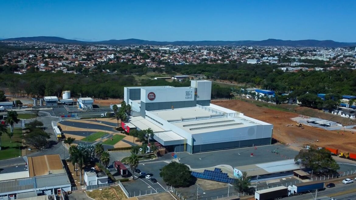 cafe-vai-dar-aquela-aquecida-no-mercado-de-trabalho-de-montes-claros
