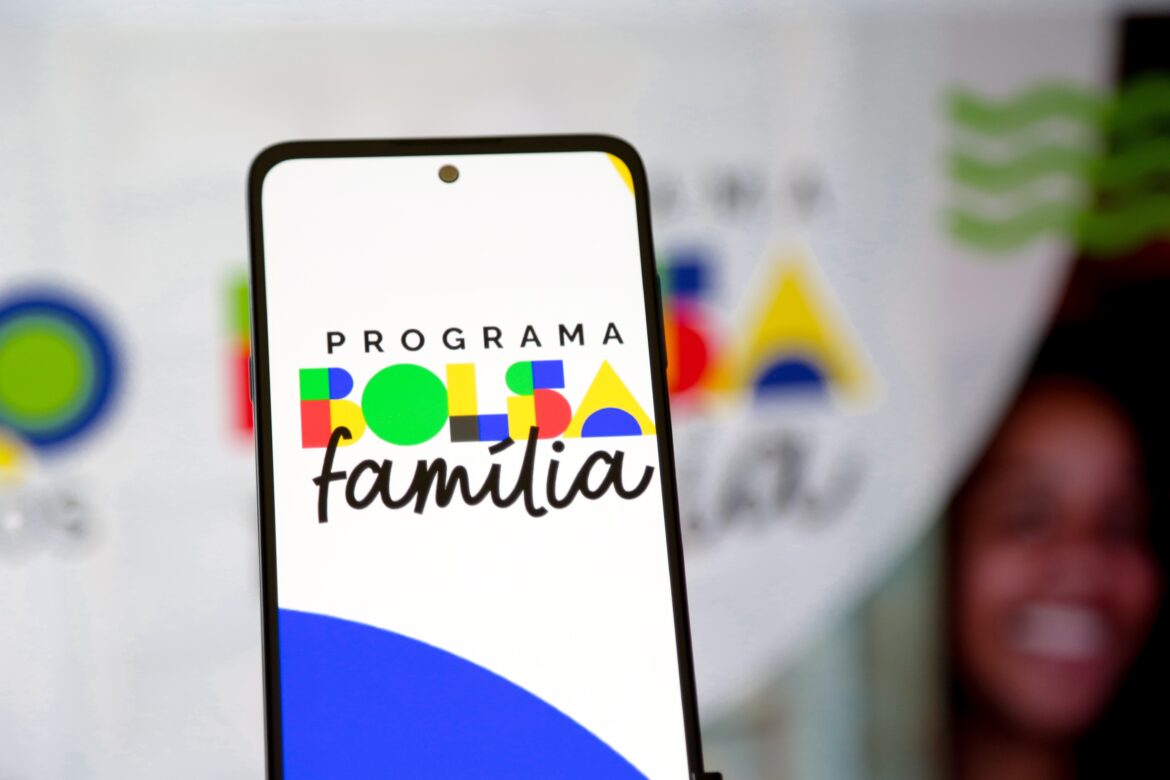 bolsa-familia-2025:-veja-o-calendario-de-pagamentos-de-outubro