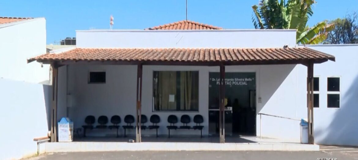 homem-de-44-anos-e-morto-a-tiros-por-pms-apos-fugir-de-abordagem-e-sacar-arma-em-rio-claro homem-de-44-anos-e-morto-a-tiros-por-pms-apos-fugir-de-abordagem-e-sacar-arma-em-rio-claro