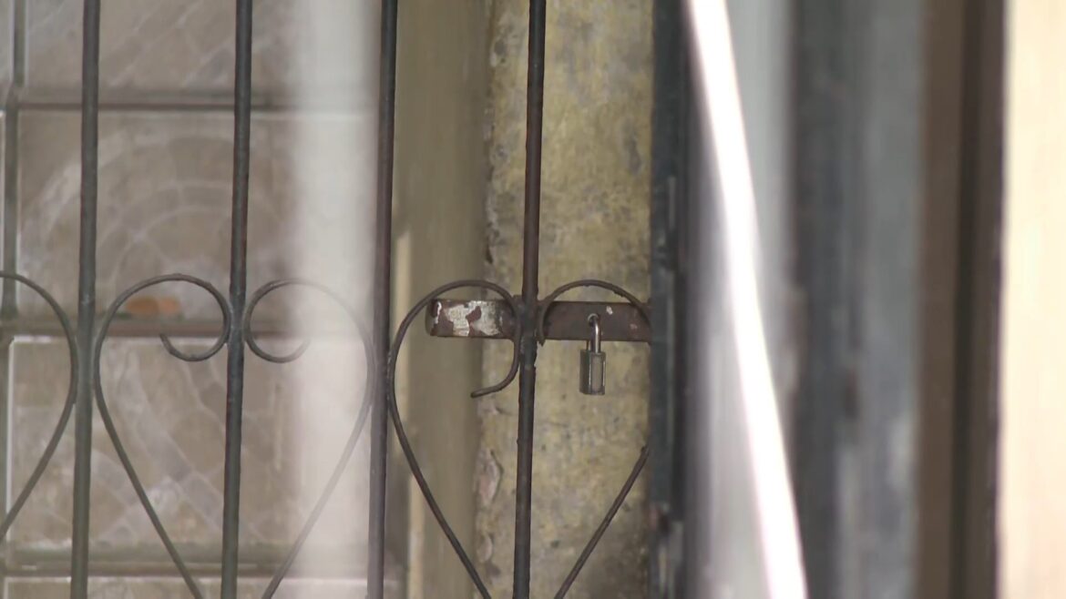 mulher-de-66-anos-e-encontrada-morta-com-sinais-de-estrangulamento-em-vila-velha