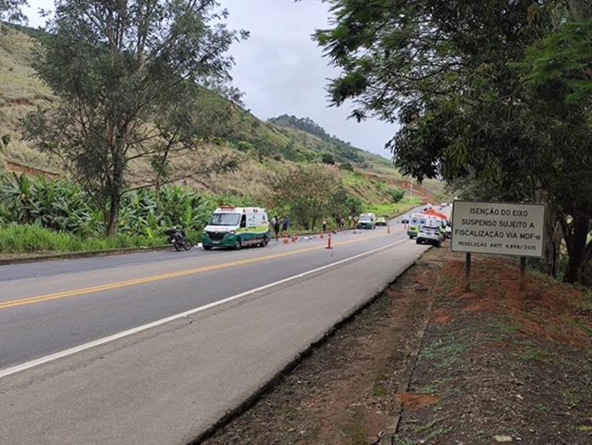 carro-na-contramao-bate-em-duas-motos-e-deixa-homem-morto-em-acidente-na-br-116