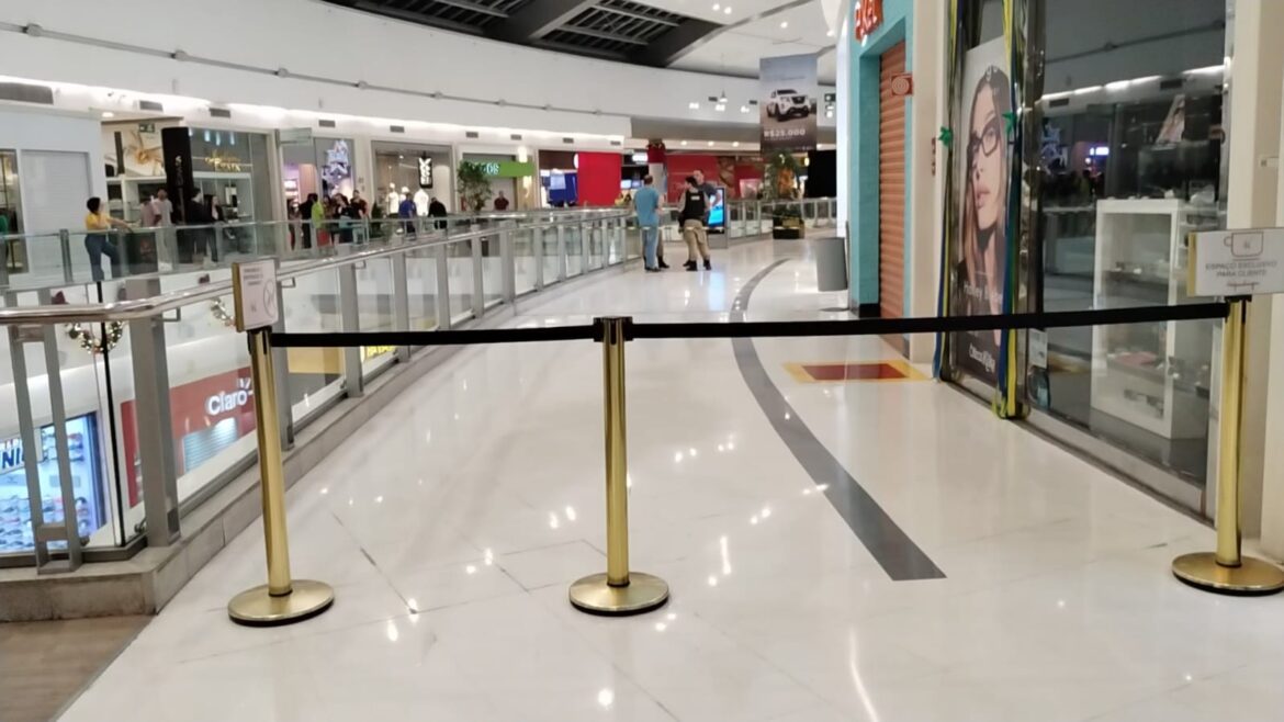 apos-assalto-traumatico,-justica-condena-joalheria-a-oferecer-apoio-psicologico-a-funcionarios