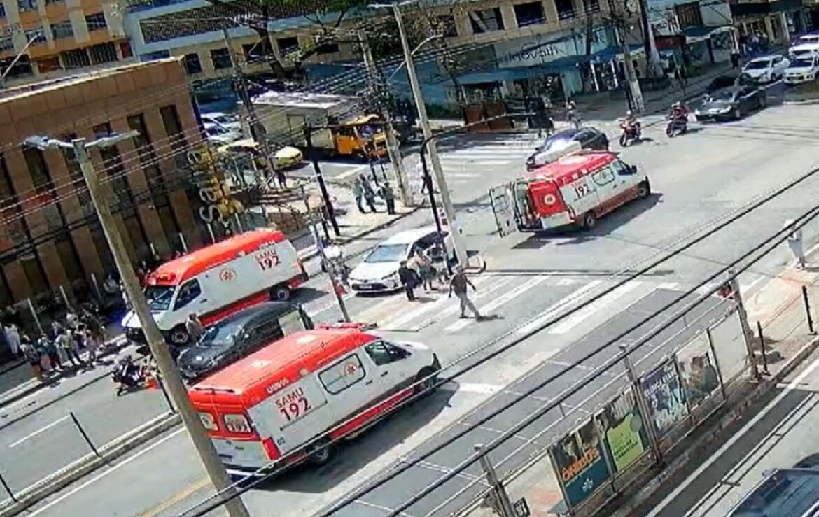 idoso-e-atropelado-por-moto-na-avenida-rio-branco,-em-juiz-de-fora;-video