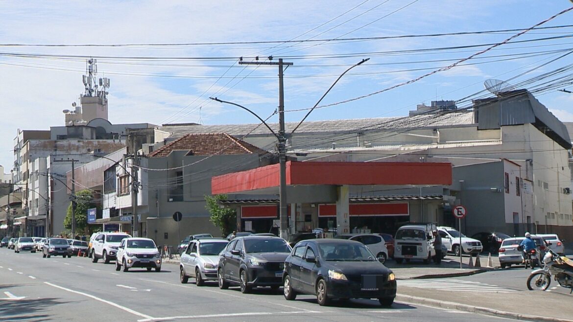 sonegacao,-combustivel-adulterado-e-lavagem-de-dinheiro:-familia-usava-posto-para-enriquecimento-indevido-ha-quase-20-anos-em-mg