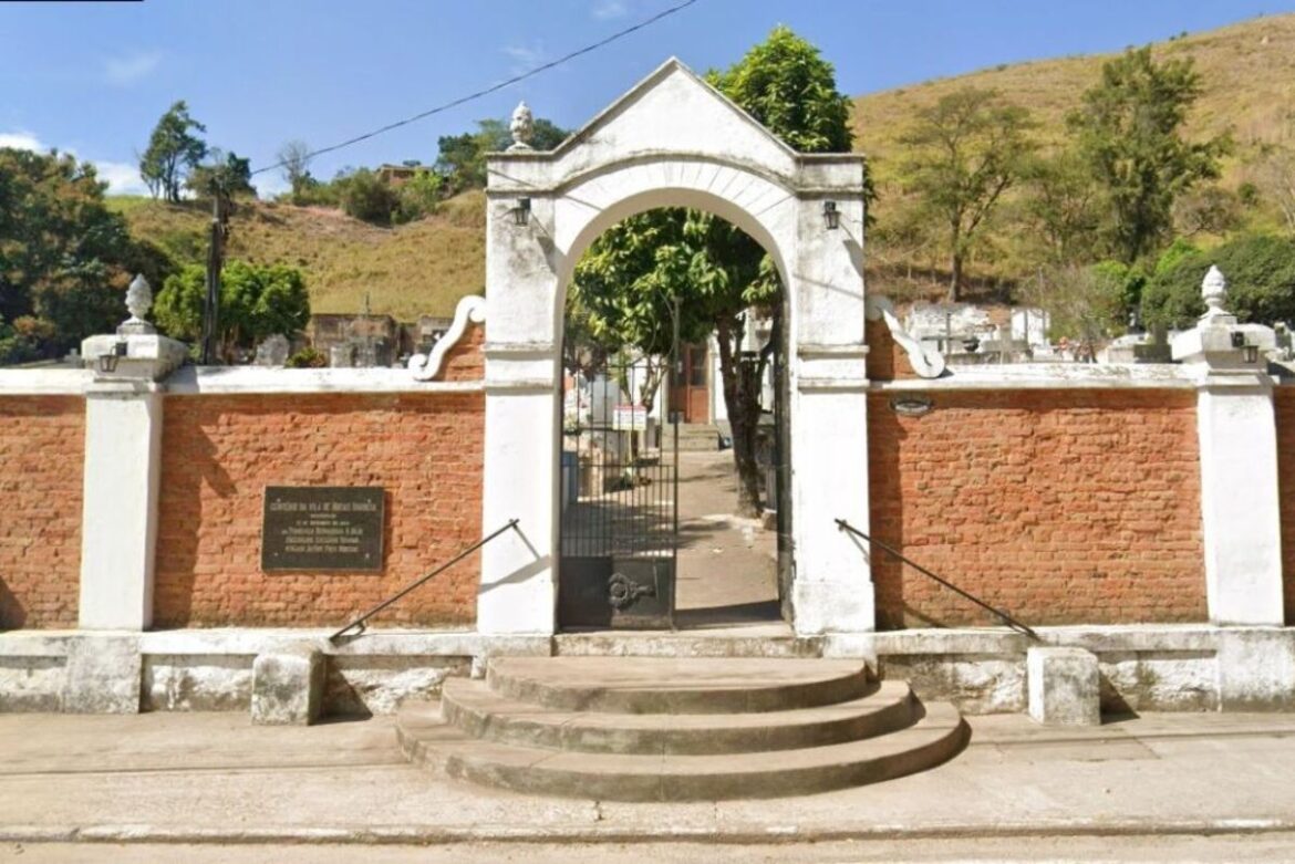 jazigo-perpetuo-‘some’-dentro-de-cemiterio-e-prefeitura-e-condenada-a-indenizar-familia-em-mg