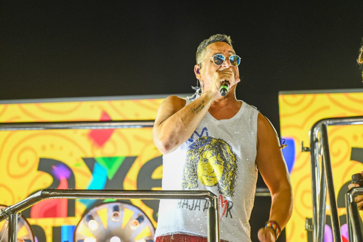 xanddy-harmonia-fara-edicao-unica-da-‘melhor-segunda-feira-do-mundo’-na-concha-acustica-do-tca