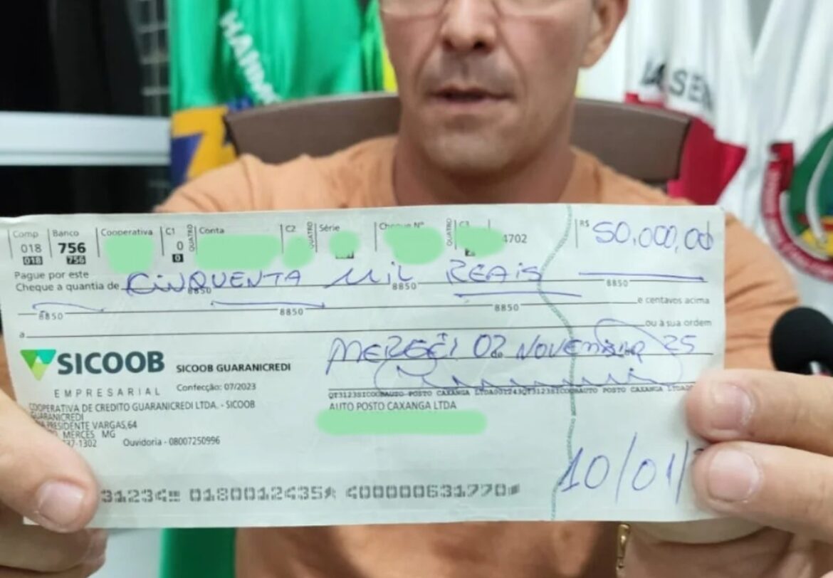 video:-vereador-denuncia-ao-vivo-ter-recebido-r$-100-mil-para-vender-voto-em-eleicao-de-camara-em-mg