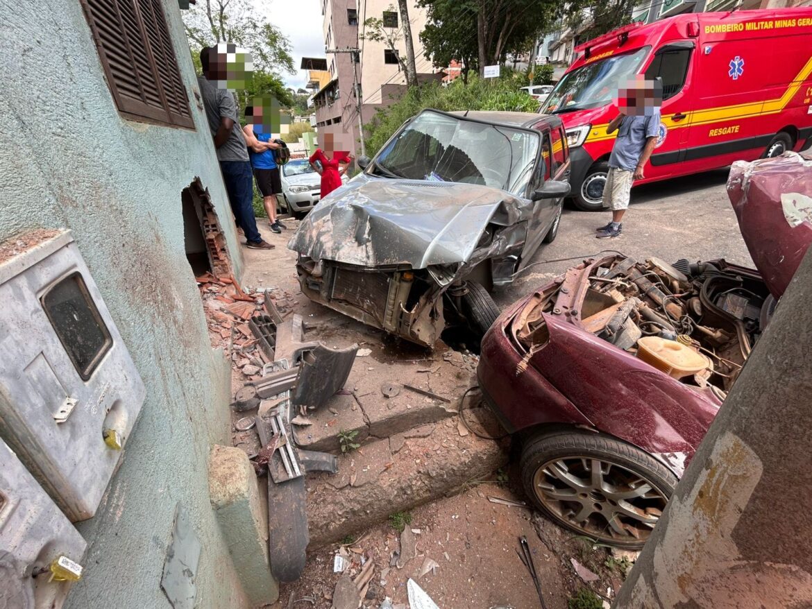 motorista-inabilitado-perde-controle-de-carro-e-bate-em-casa-em-vicosa
