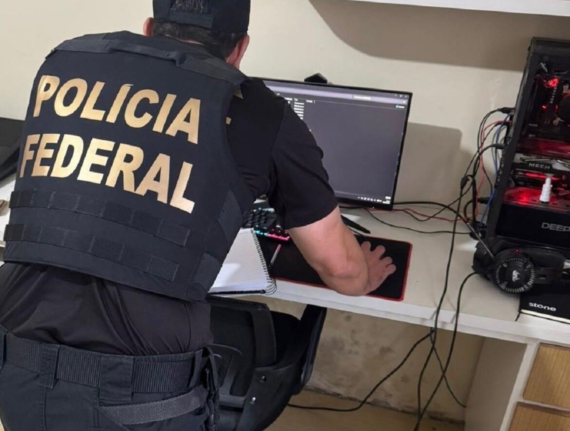 pf-investiga-suspeitos-de-compartilhar-material-de-abuso-sexual-infantil-em-barbacena