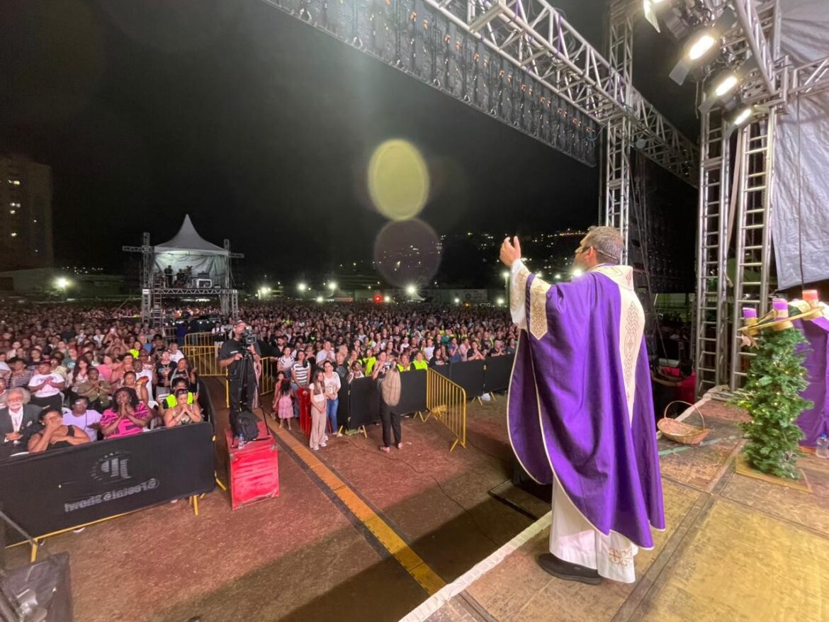 video-e-fotos:-veja-como-foi-a-ultima-missa-do-impossivel-de-2025-em-juiz-de-fora