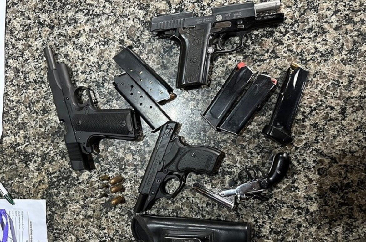 policiais-civis-suspeitos-de-participacao-em-‘milicia-privada’-sao-alvos-de-operacao-em-mg