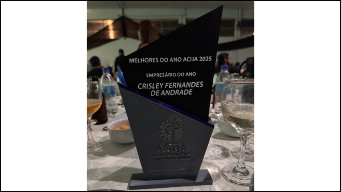 crisley-fernandes-e-eleita-empresaria-do-ano-pela-acija-jacutinga