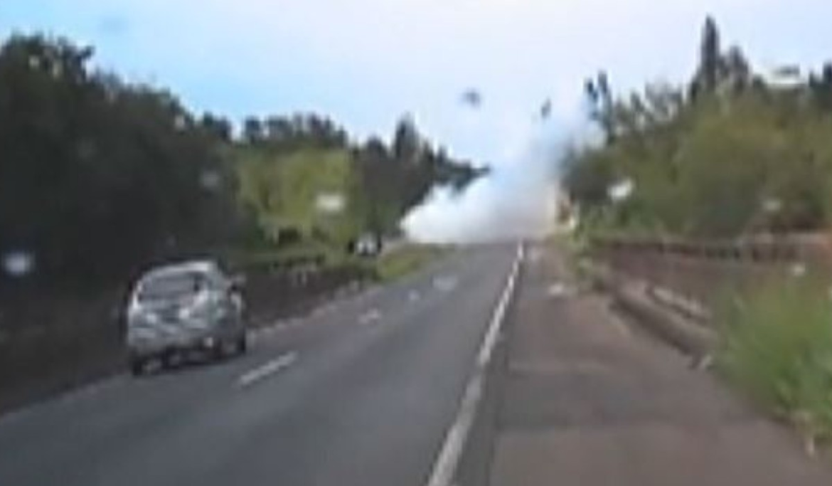 quadrilha-que-explodiu-carro-forte-no-interior-de-sp-aproveitou-area-sem-sinal-de-telefonia-para-cometer-assalto,-diz-pm