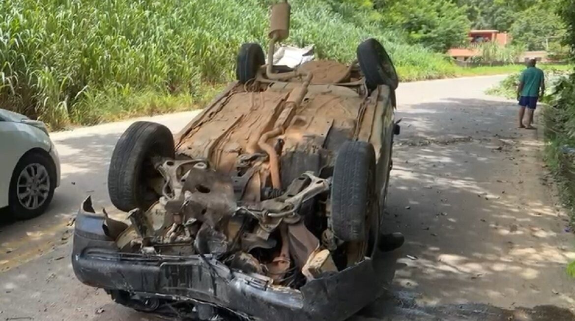 motorista-atropela-motociclista,-capota-carro-e-foge-sem-prestar-socorro-na-br-356,-em-muriae