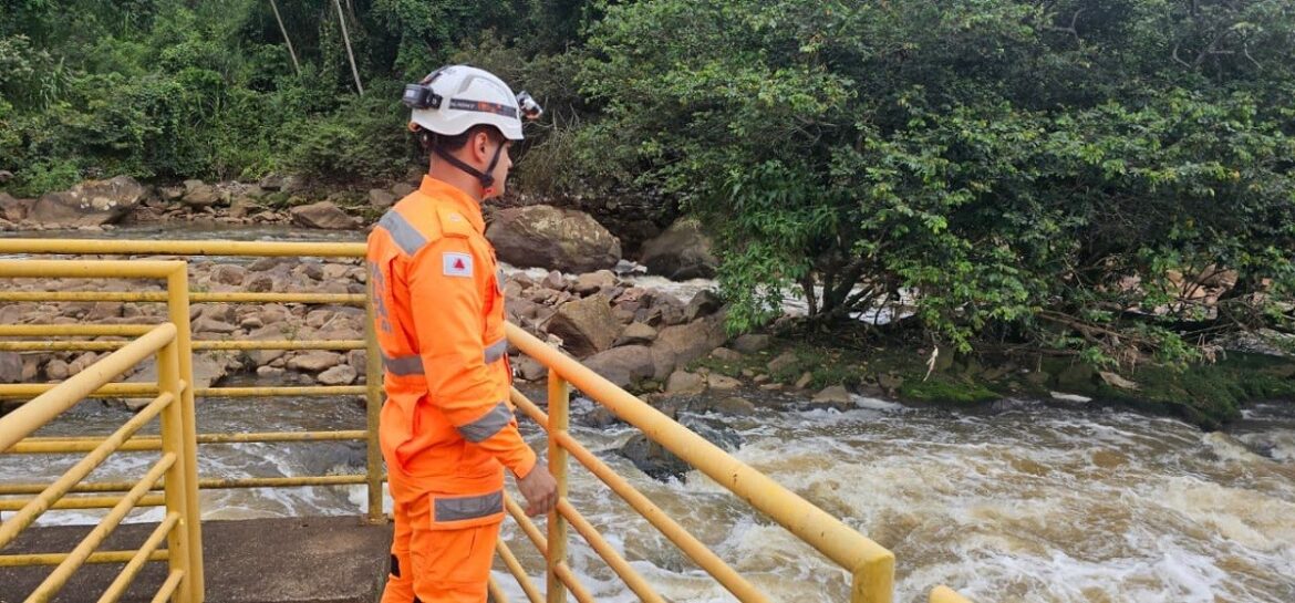 corpo-e-encontrado-no-rio-paraibuna,-em-juiz-de-fora,-apos-quatro-dias-de-buscas