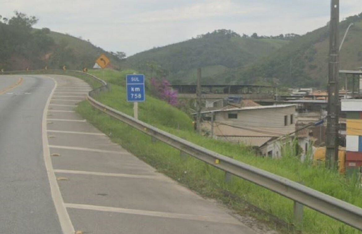 assaltantes-rendem-caminhoneiro-e-roubam-mais-de-300-caixas-de-chocolate-na-br-040