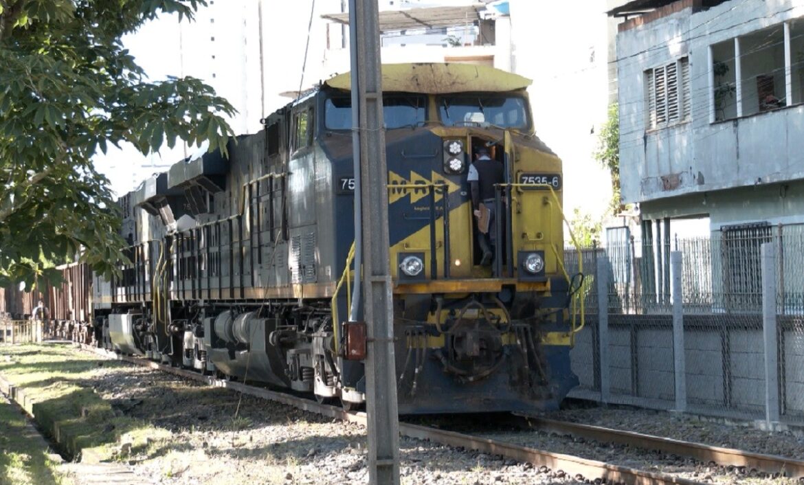 mulher-morre-atropelada-por-trem-no-centro-de-juiz-de-fora