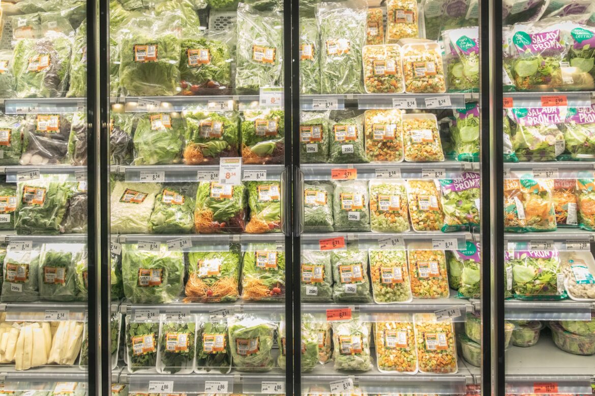 produto-vencido-da-direito-a-outro-de-graca?-veja-o-que-diz-a-lei-apos-confusao-em-mercado-de-sc